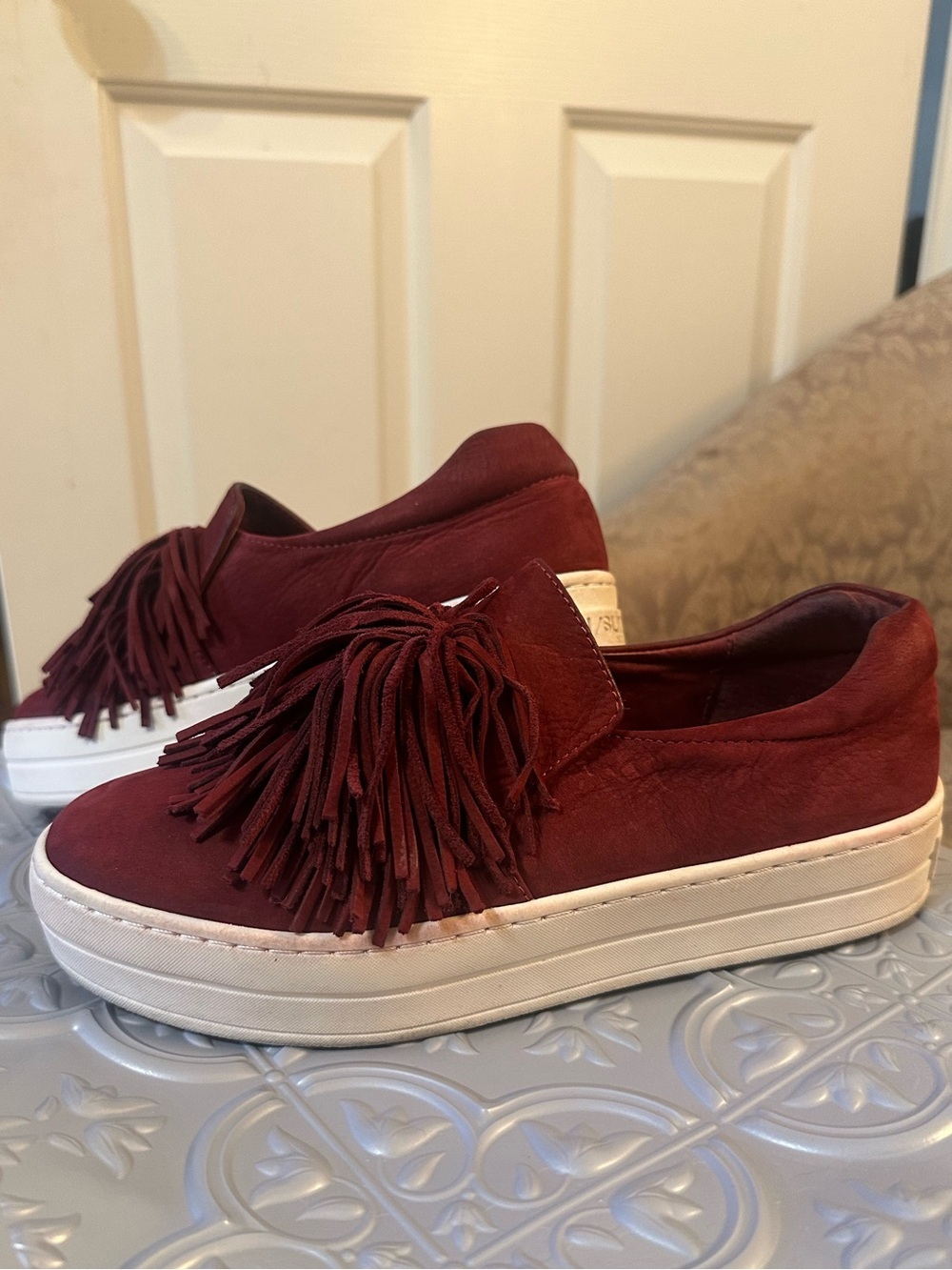 J/Slides Hope Fringe Sneakers Burgundy Leather Platform Slip On Shoes Size 8 - Picture 2 of 9